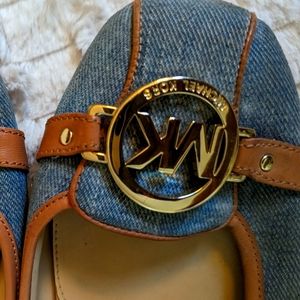 Michael Kors Flats Size 10